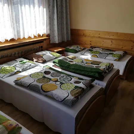 Bed & Breakfast U Kominka